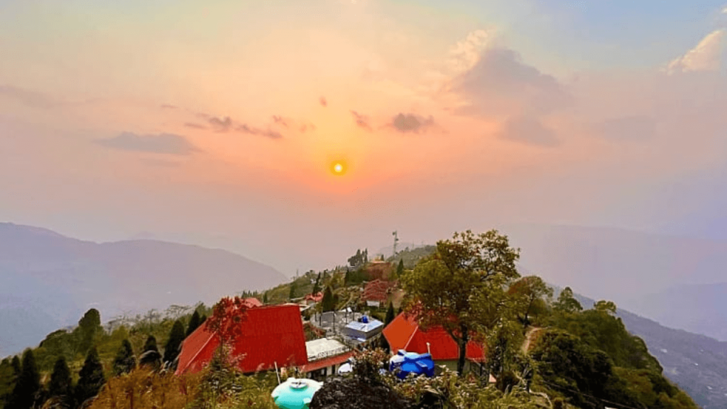 Charkhole hill station in West Bengal