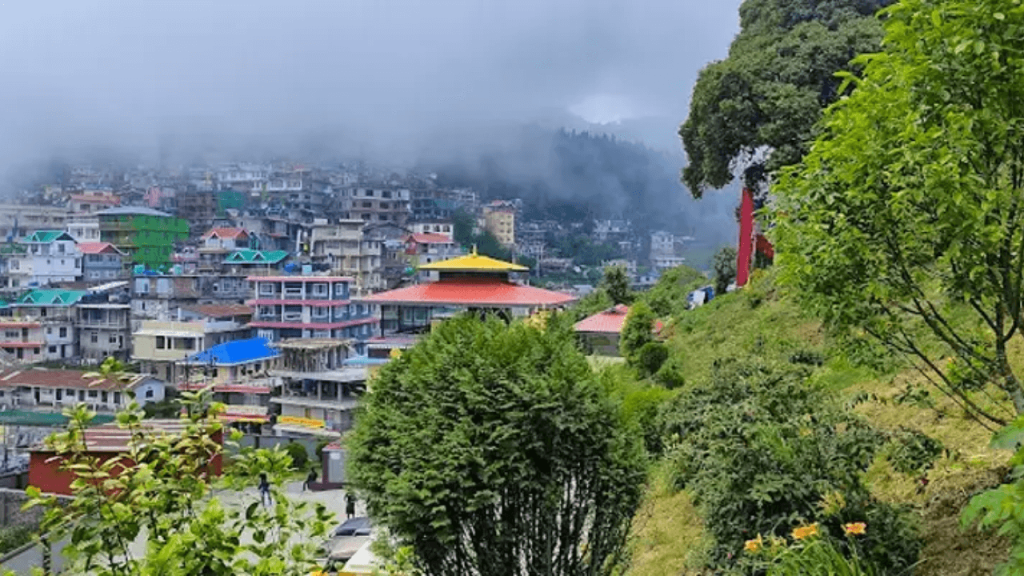 Lava & Lolegaon - hill stations in Bengal